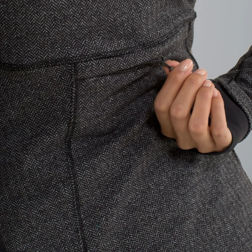 Lululemon Base Runner 1/2 Zip Heathered Herringbone